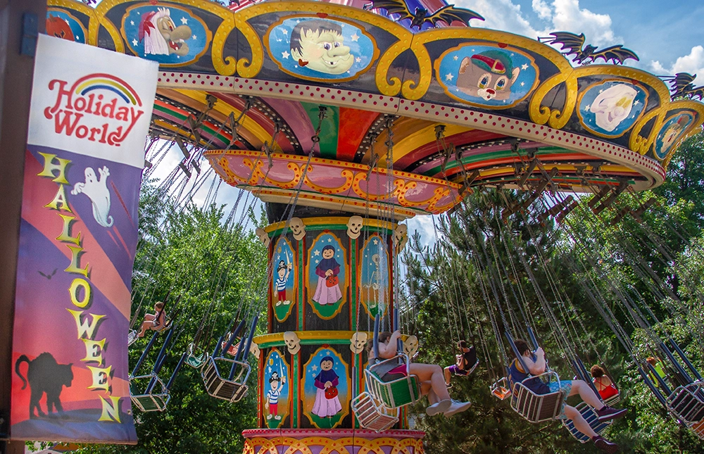 HallowSwings at Holiday World