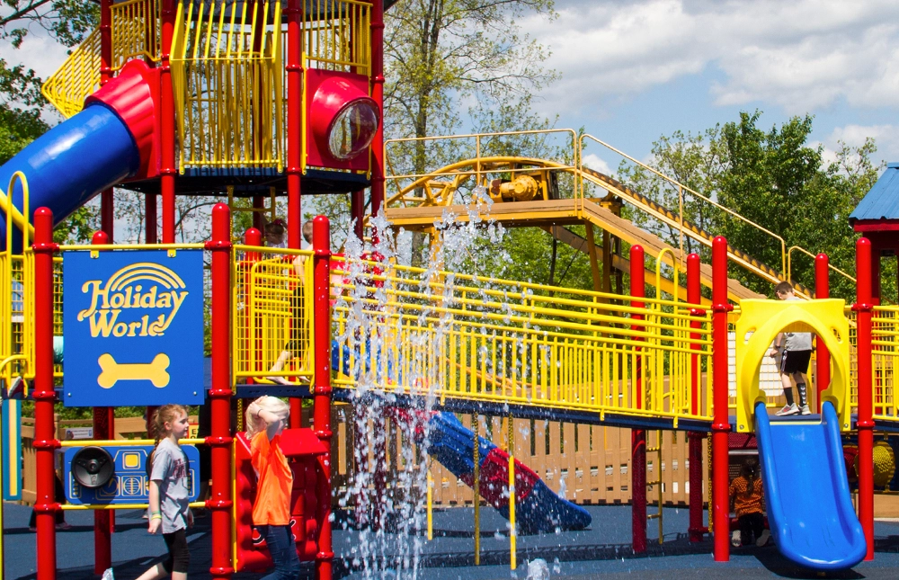 Holidog's Treehouse at Holiday World
